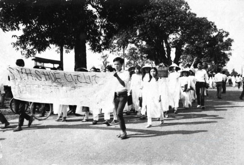 Celebrations of 40th anniversary of southern liberation, national reunification - ảnh 2